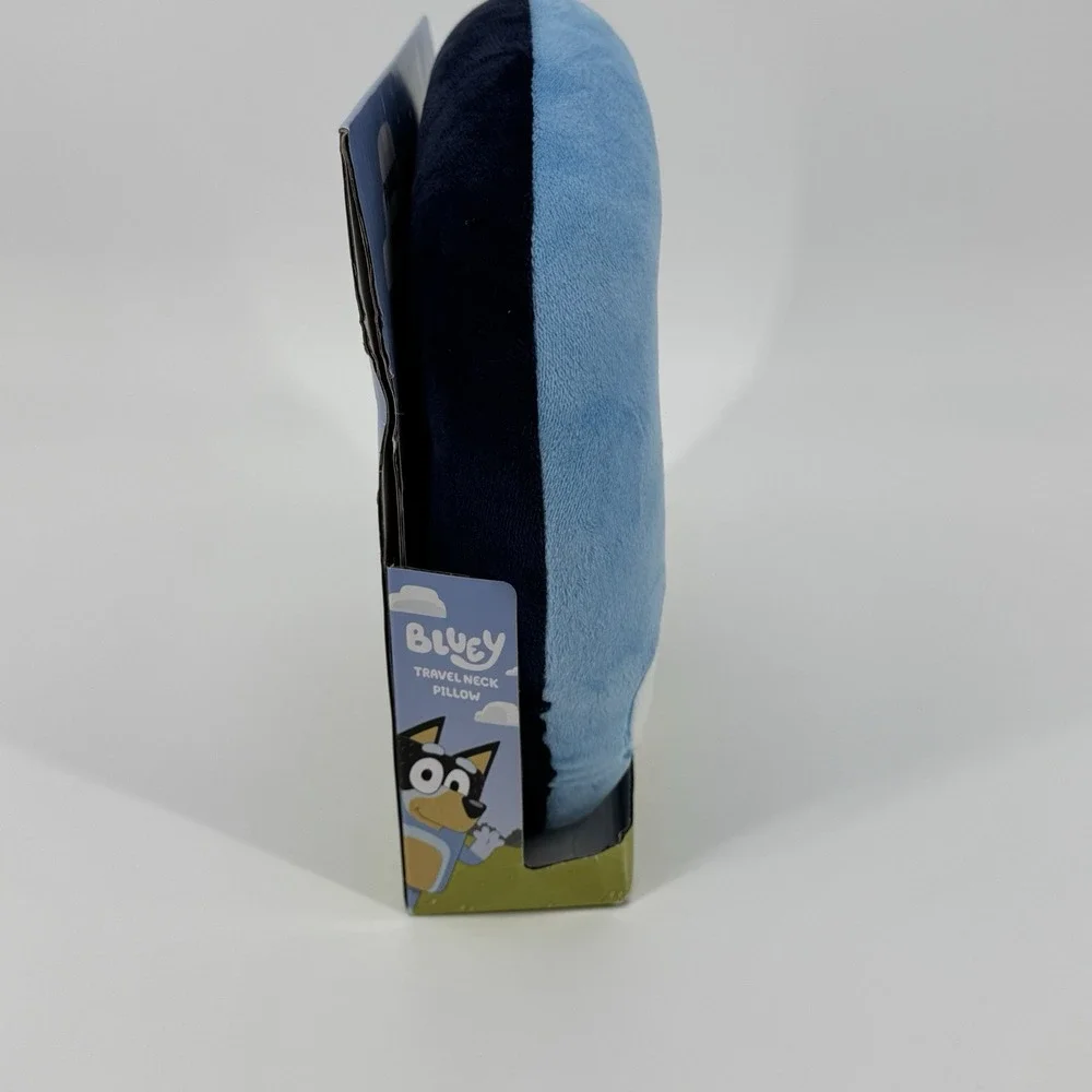Bluey Travel Neck Pillow Kids Plush U Shape Bluey Bingo NEW NWT Ages 3+